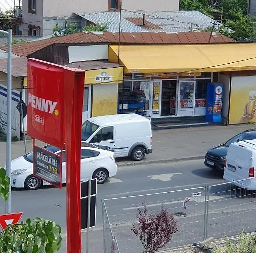 Johanna House Бухарест