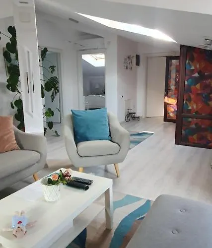 Johanna House Гостевой дом